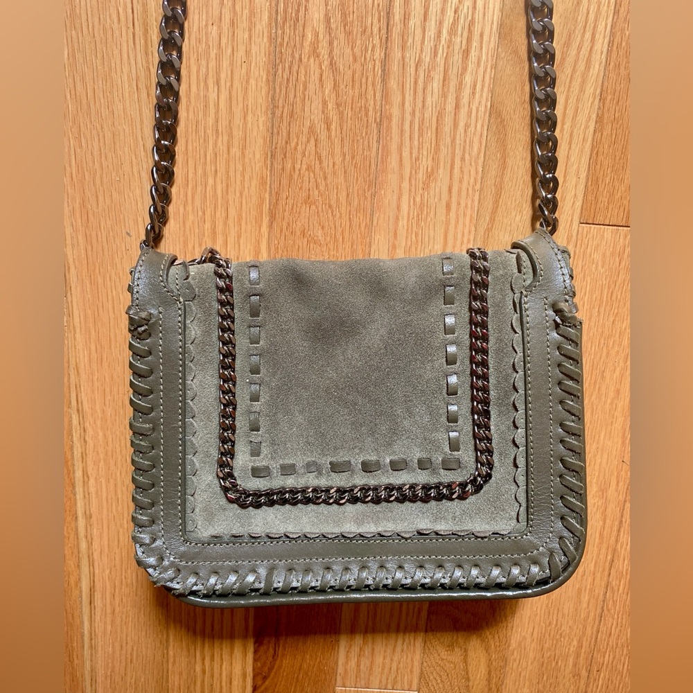 ZARA Get it for Fall🍁NWOT, Olive green suede and leather crossbody/shoulder bag